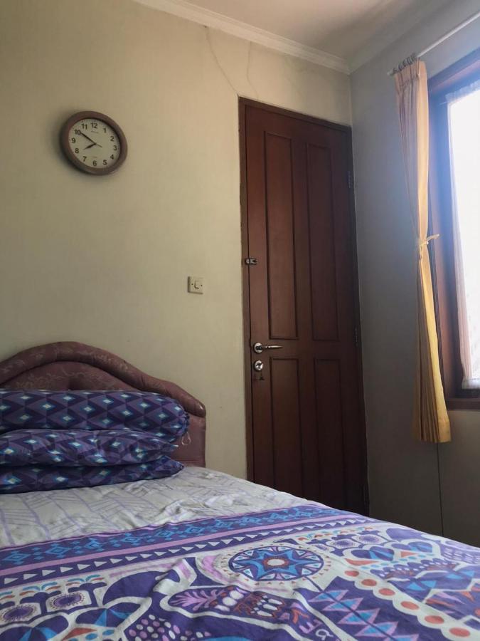 Homestay Triniti Lembang Exterior foto