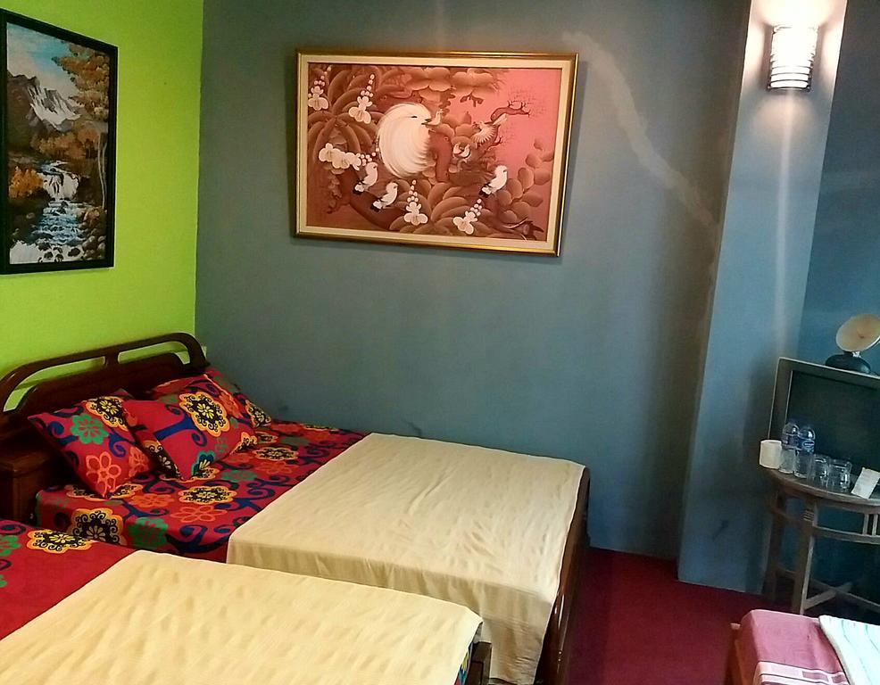 Homestay Triniti Lembang Exterior foto